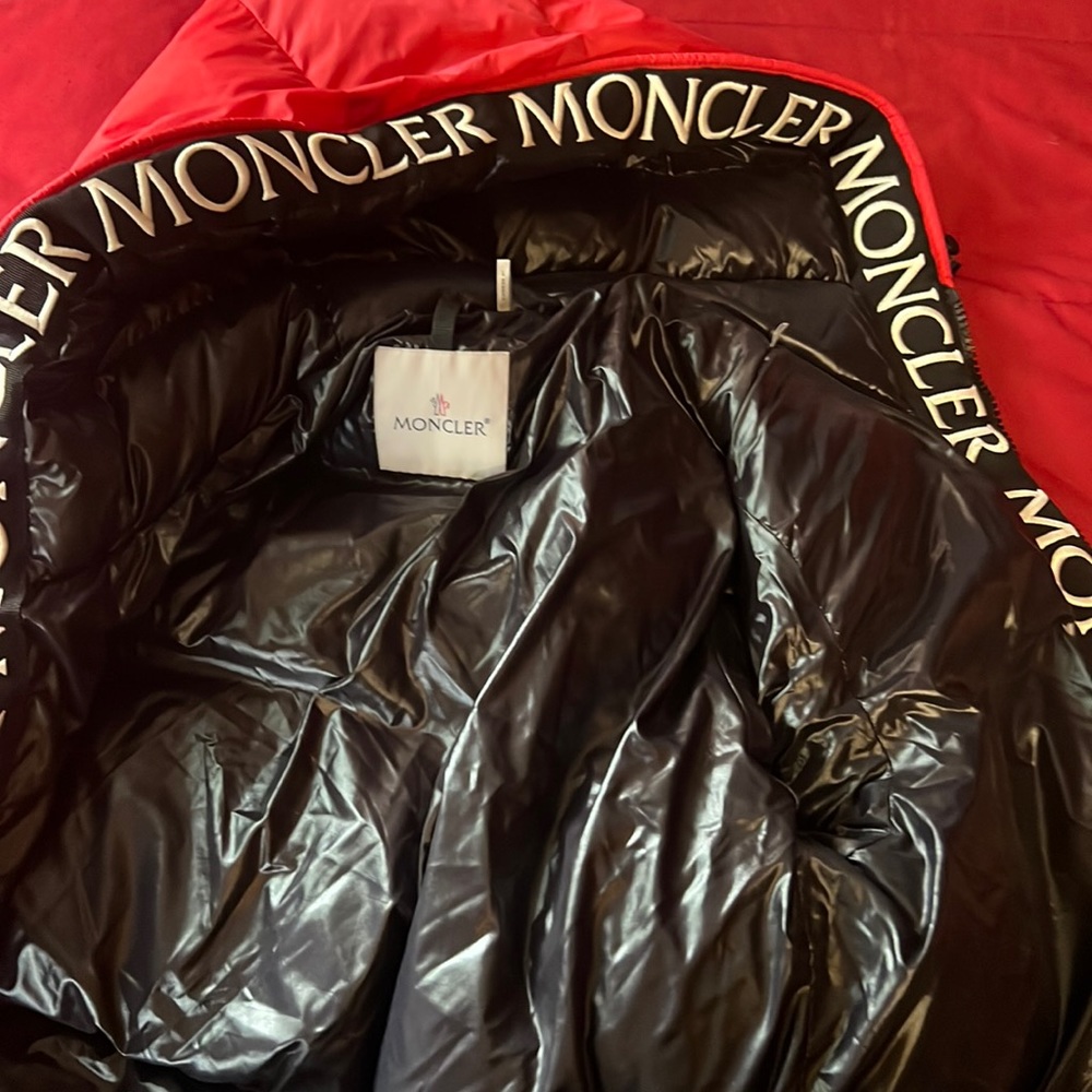 Moncler Montcla down jacket